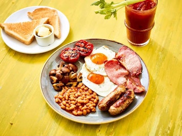 1706178433_slug-and-lettuce-brunch.jfif